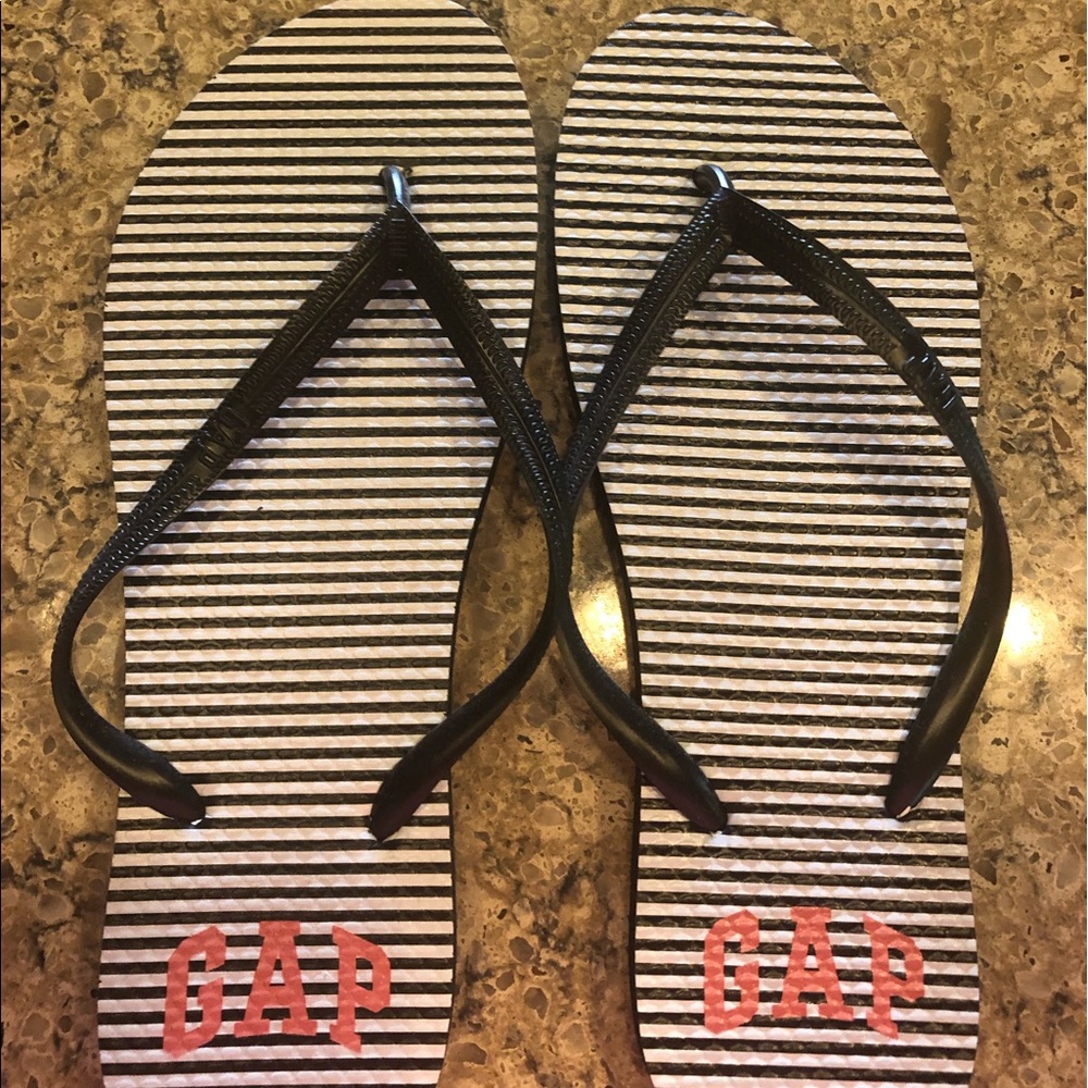 Flip flops